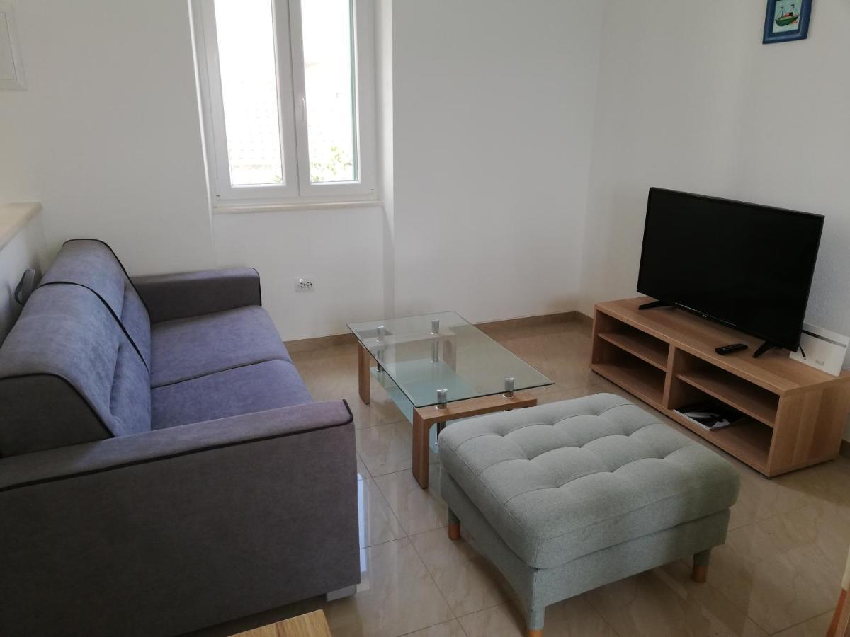 Apartman Postira Rot Extérieur photo