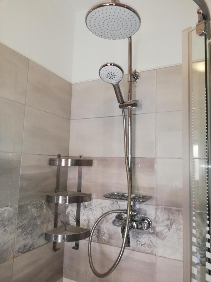 Apartman Postira Rot Extérieur photo